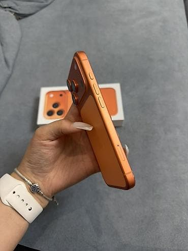 iphone cs max: IPhone 17 Pro, Б/у, 256 ГБ, Оранжевый, Коробка, 97 % — 5