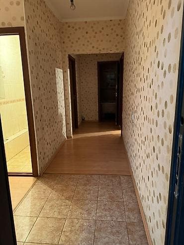 Недвижимость: 2 комнаты, Аламединский рынок / базар Агентство недвижимости, Только девушкам, от 1 месяца, от 6 месяцев, от 1 года, С мебелью частично — 1
