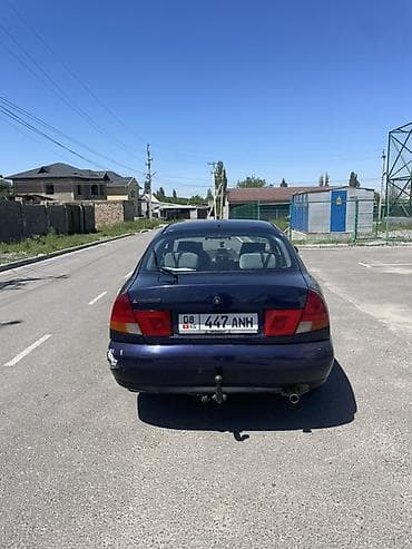 дэу матиз 1: Mitsubishi Carisma: 1998 г., 1.6 л, Кол менен иштөөчү, Бензин, Седан — 5