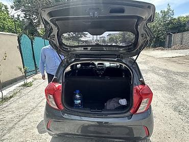 Продажа авто: Chevrolet Spark: 2020 г., Автомат, Бензин, Хэтчбэк — 7