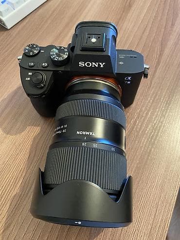 чехол а3: Полноформатная беззеркальная камера Sony α7 III с универсальным — 1