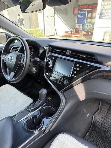 rav 4 2018: Toyota Camry: 2018 г., 2.5 л, Автомат, Бензин, Седан — 8