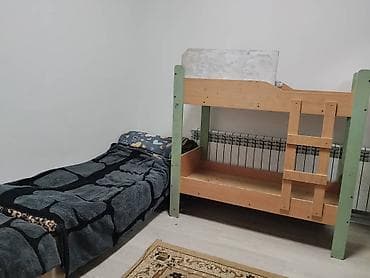 Үй жана бакча: Продаётся. Детские кровати без матраса. Цена 2500с каждая — 3