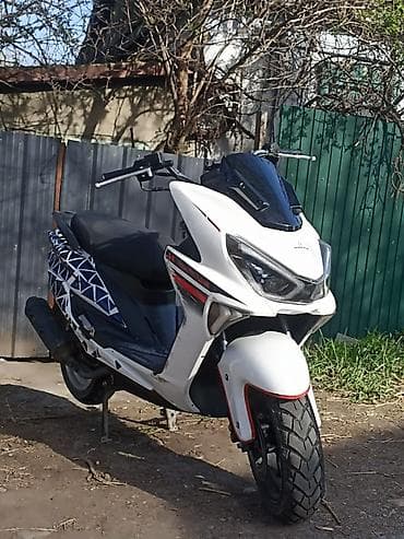 продаю скутер водный: Продается макси скутер Тяга пушка! Автозаводка Сигнализация Зеркала — 8