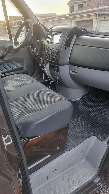 bnw 34: Mercedes-Benz Спринтер: 2008 г., 2.2 л, Механика, Дизель, Фургон — 7