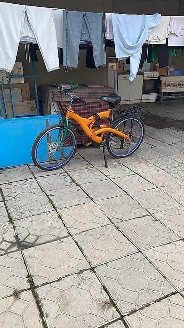 Велосипед подростковый рама немец Название не знаю привозили с