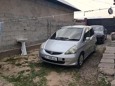 Продажа авто: Honda Fit: 2001 г., Автомат, Бензин, Хэтчбэк — 2