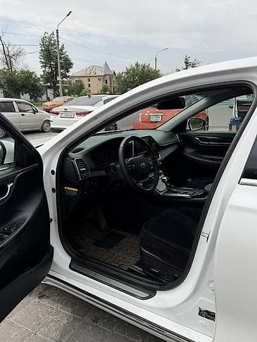 Транспорт: Hyundai Grandeur: 2017 г., 2.4 л, Автомат, Бензин, Седан — 3