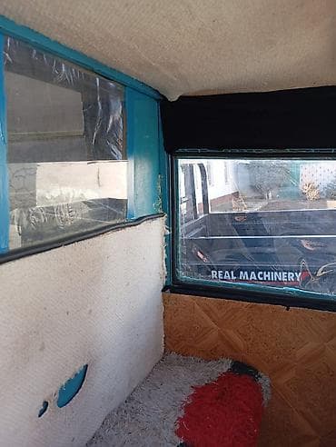 письменный стол советский: Срочно сатам 3 скорость 
80000 — 6