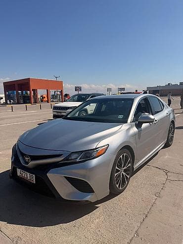 mercedes benz e class: Toyota Camry: 2020 г., 2.5 л, Автомат, Бензин, Седан — 2