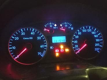 Volkswagen: Volkswagen Pointer: 2005 г., 1.6 л, Механика, Бензин, Хэтчбэк — 10