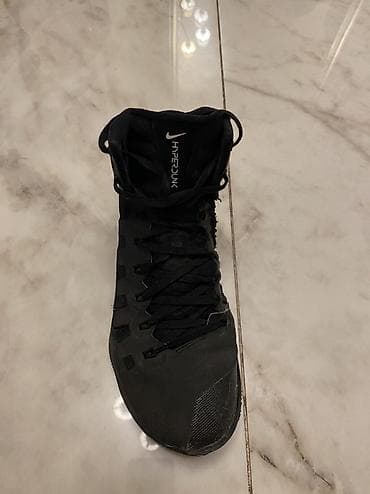 Мырзалардын бут кийими: Эркектердин кроссовкасы, 44, Nike, Колдонулган, түсү - Кара, Акысыз жеткирүү, Өзү алып кетүү — 2