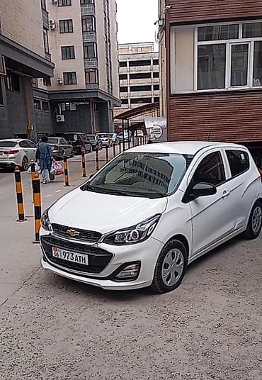 тойота спарк: Chevrolet Spark: 2020 г., 1 л, Автомат, Бензин, Хэтчбэк — 1