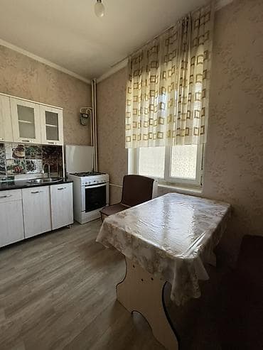 квартира боконбаев: 1 комната, Собственник, С мебелью частично — 3
