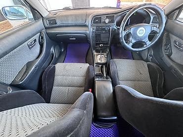 Транспорт: Subaru Legacy: 2002 г., 2 л, Автомат, Бензин, Седан — 10