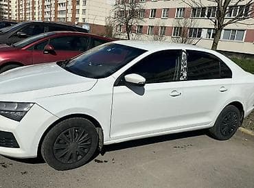 skoda октавия: Skoda Rapid: 2021 г., 1.6 л, Механика, Бензин, Лифтбек — 7
