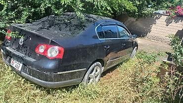 жилье на колесах: Volkswagen Passat: 2008 г., Бензин, Седан — 4