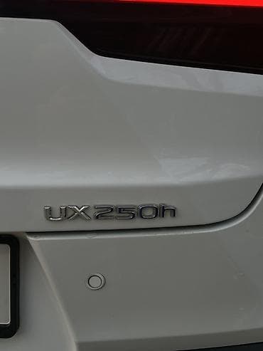 Унаа сатуу: Lexus UX: 2019 г., 2 л, Автомат, Гибрид, Кроссовер — 9
