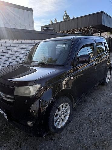 авто на метал: Toyota bB: 2006 г., 1.5 л, Автомат, Бензин, Хэтчбэк — 7