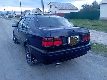 step rf3: Volkswagen Vento: 1993 г., 1.8 л, Механика, Бензин, Седан — 4