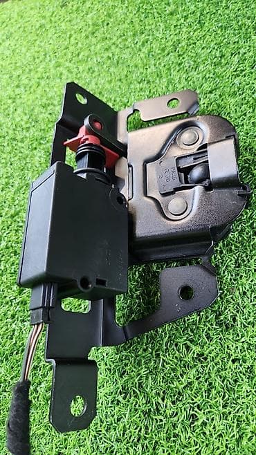 bmw e39 4 4: Замок багажника BMW 2005 г., Б/у, Оригинал, Германия — 3