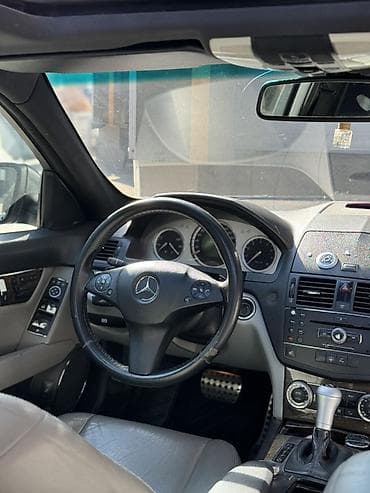 Продажа авто: Mercedes-Benz C-Class: 2007 г., 3.5 л, Автомат, Бензин, Седан — 8