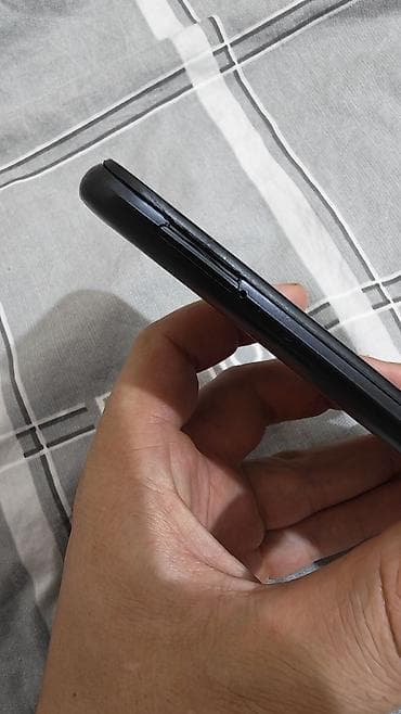 poco 6: Redmi, Redmi 9T, Б/у, 64 ГБ, цвет - Черный, 2 SIM — 3