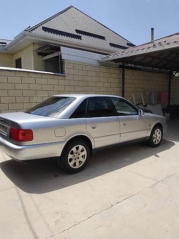 аудио касеты: Audi A6: 1996 г., 0.2 л, Механика, Седан — 6
