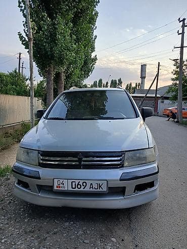 Унаа сатуу: Mitsubishi Space Wagon: 1999 г., 2.4 л, Кол менен иштөөчү, Бензин, Универсал — 3