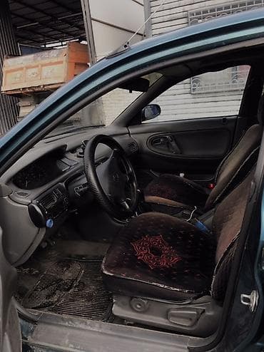 Унаа сатып алуу: Mazda 626: 1993 г., 2 л, Механика, Бензин, Хетчбек — 5