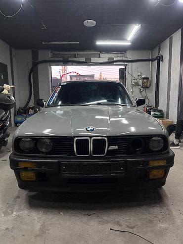 беха 3: BMW 3 series: 1986 г., 3 л, Механика, Бензин, Седан — 8
