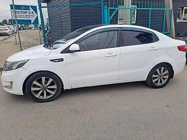 mini coper: Kia Rio: 2012 г., 1.4 л, Механика, Бензин, Седан — 2