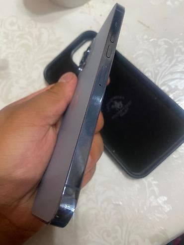 q maks: IPhone 13 Pro, Б/у, 256 ГБ, Sierra Blue, Чехол, 100 % — 6