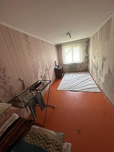 104: 3 комнаты, 58 м², 104 серия, 1 этаж, Старый ремонт — 3