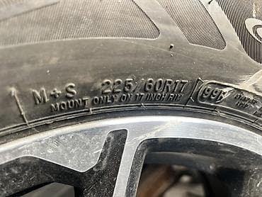 Колеса в сборе 225 / 60 / R 17, Всесезонная, Комплект, Легковые, Литые, отверстий - 5