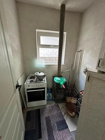 4: 🏡 Продаётся просторный двухэтажный дом в ж/м Кызыл-Аскер 📐 Участок — — 5