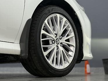 60000: Toyota Camry: 2021 г., 2.5 л, Автомат, Бензин, Седан — 10