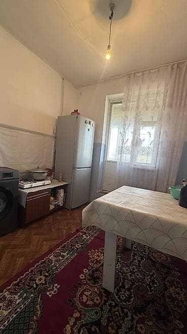 каракол продаю квартиру: 2 комнаты, 48 м², Индивидуалка, 3 этаж, Старый ремонт — 5