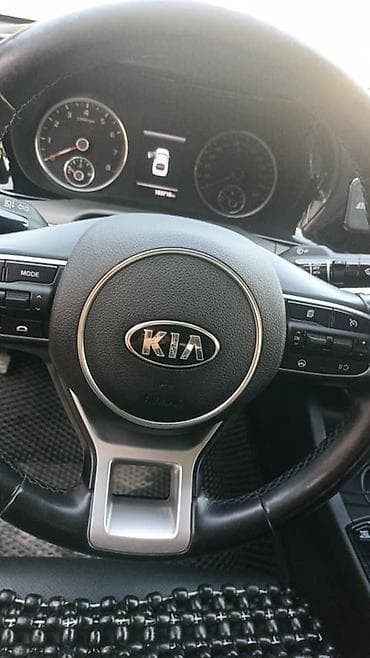 k3 2020: Kia K5: 2019 г., 2 л, Автомат, Газ, Лифтбек — 4