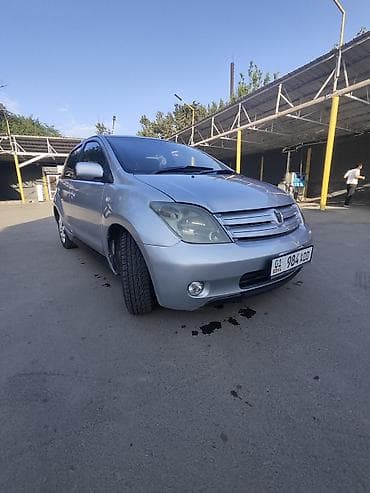 для ист: Toyota Ist: 2003 г., 1.5 л, Бензин, Седан — 1
