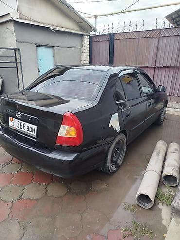 Hyundai Accent: 2006 г., 1.6 л, Механика, Бензин, Седан — 5