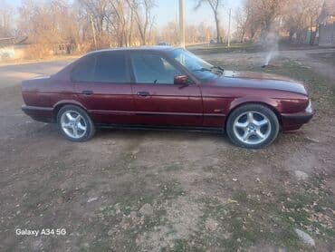 купить квадроцикл бу: BMW 520: 1992 г., 2.5 л, Механика, Бензиновая, Седан — 2