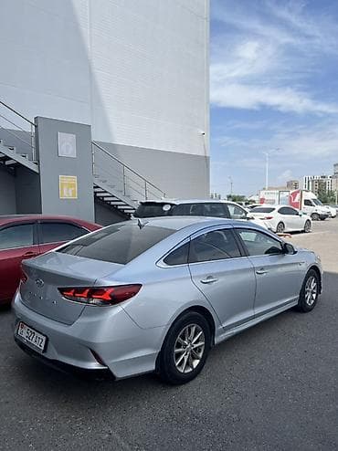 byd son: Hyundai Sonata: 2019 г., 2 л, Автомат, Газ, Седан — 5