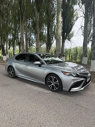 машины за 20 тысяч долларов: Toyota Camry: 2019 г., 2.5 л, Автомат, Бензин, Седан — 2