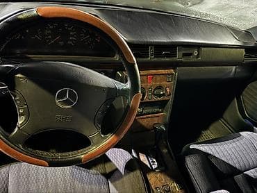 lexus 250: Mercedes-Benz W124: 1991 г., 2.3 л, Автомат, Бензин, Седан — 4