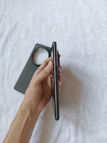 iphone 8s plus: Oppo Find X7 Ultra, цвет - Черный — 4