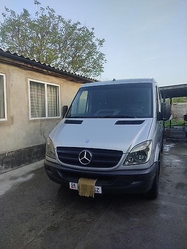 кабина актрос: Легкий грузовик, Mercedes-Benz, Стандарт — 1