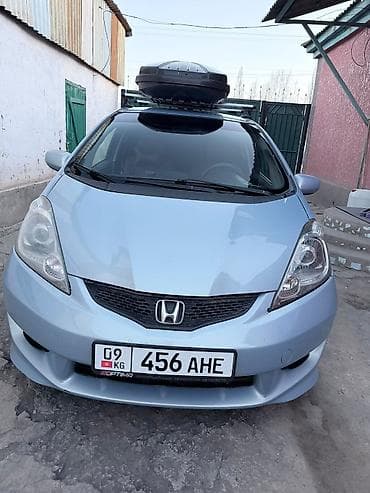 Honda Fit: 2008 г., 1.5 л, Автомат, Бензин, Хэтчбэк — 1