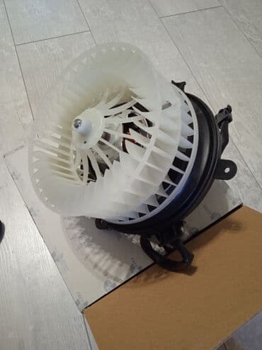 на вента: Вентилятор Mercedes-Benz Новый, Аналог — 1