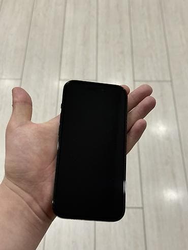 13 peo max: IPhone 14 Pro, 128 ГБ, Черный, Чехол, 81 % — 3